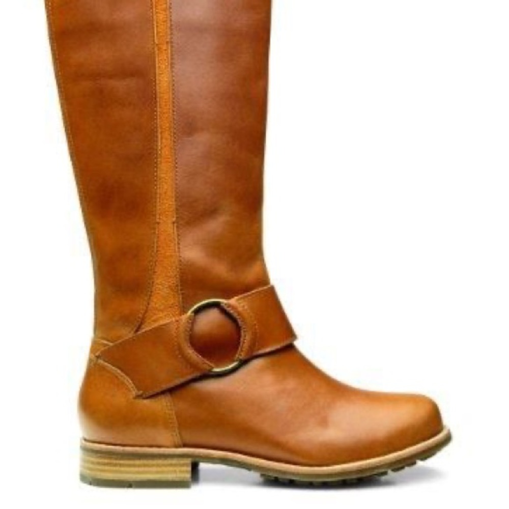 Olukai boots